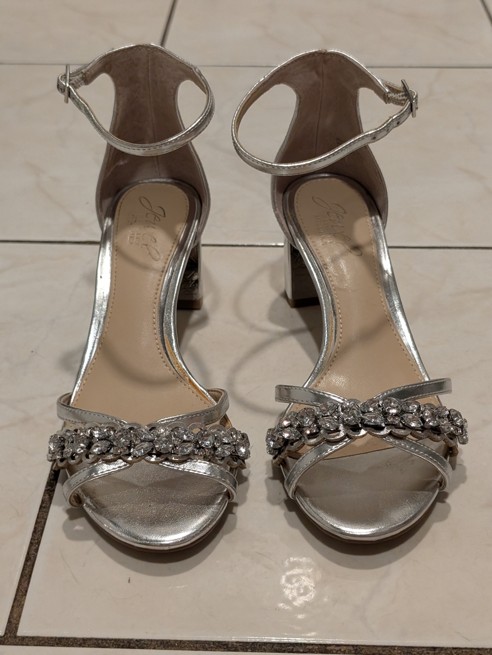 Jewel Badgley Mischka Silver Embellished Giona Block Heel Evening Sandals - Picture 5 of 8